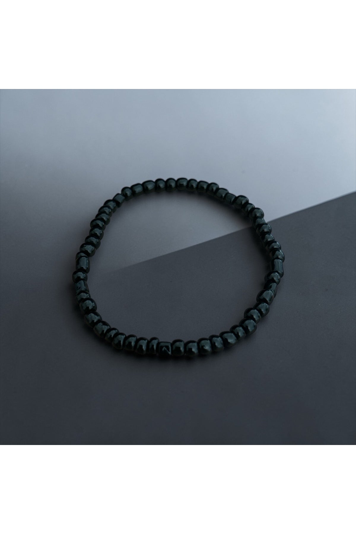 Minimal Boncuk Siyah Renk Erkek Bileklik