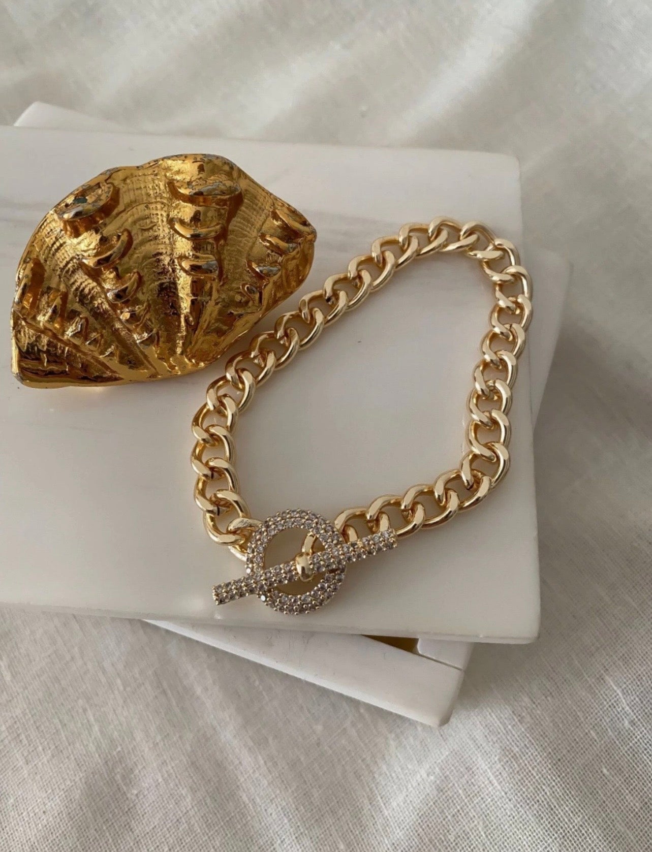 Kilit Geçme Taşlı Bileklik