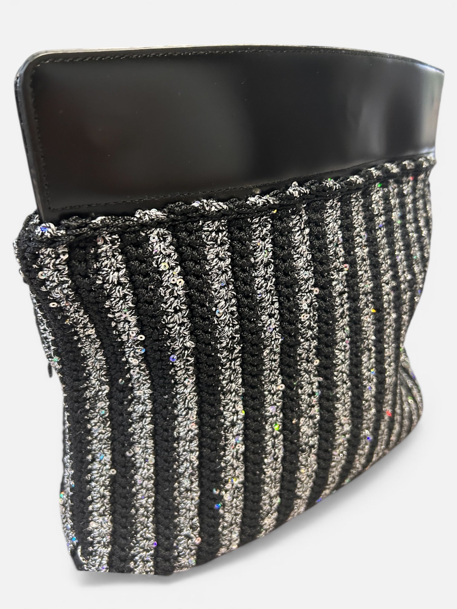 Gece Işıltısı Çizgili Clutch