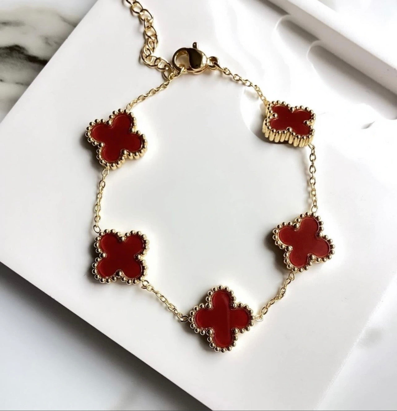 Bordo Renk Marka Yonca Bileklik